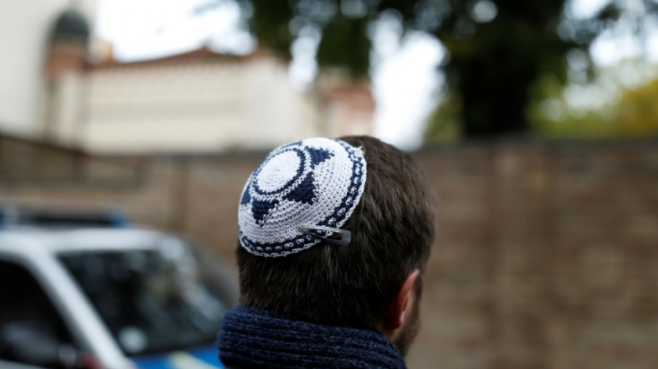 Antisemitischer Angriff in Paris: Polizei nimmt mutma&szlig;lichen T&auml;ter fest