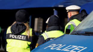 Toter in Grundst&uuml;ckseinfahrt in Bayern entdeckt - Kriminalpolizei ermittelt