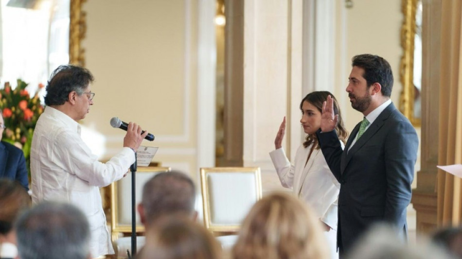 Petro nombra a un exguerrillero como nuevo ministro de Hacienda de Colombia