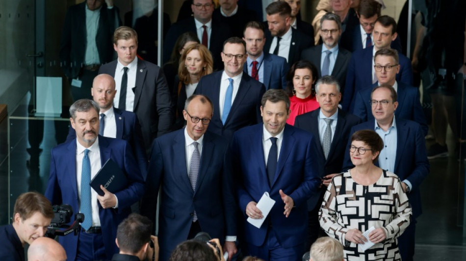 SPD stellt Ministerinnen und Minister vor - Koalitionsvertrag wird unterzeichnet