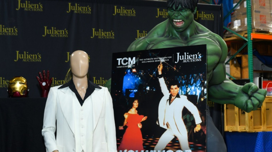 Virevolter comme Travolta: le costume de "La fi&egrave;vre du samedi soir" aux ench&egrave;res