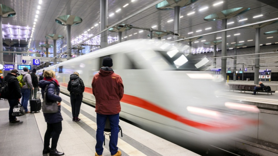 Deutsche Bahn plant Alkoholverbot an Bahnh&ouml;fen - Polizei f&uuml;r Ausweitung auf Z&uuml;ge