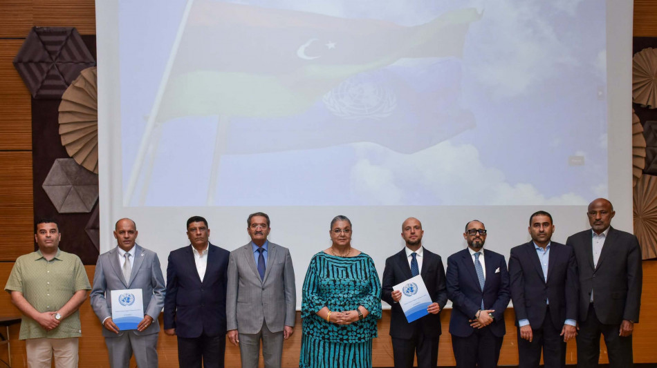 Libia, dialogo 4+4 a Tunisi, siglata bozza di accordo finale