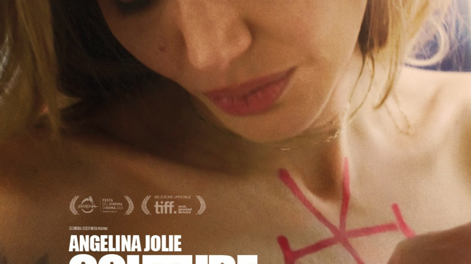 Angelina Jolie, 'Couture' il mio film pi&ugrave; catartico e personale