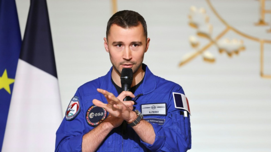 Vast astronaut mission kicks off commercial race to replace ISS