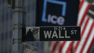 Wall Street en modeste hausse au d&eacute;but d'une semaine charg&eacute;e en r&eacute;sultats d'entreprises