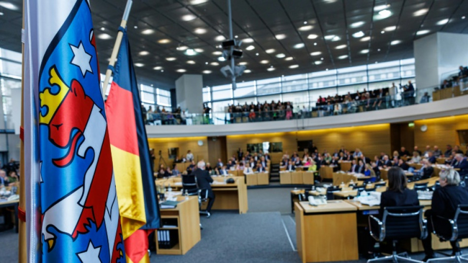 Th&uuml;ringer Landtag wendet Einrichtung von zwei Corona-Untersuchungsaussch&uuml;ssen ab