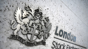 Borsa: l'Europa conclude in tenuta, fiacca Londra