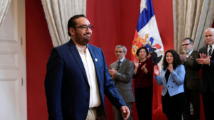 Chile aprueba una ley que prohíbe el uso de celulares en colegios