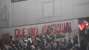 Capodanno a Torino, tensioni a corteo antagonisti