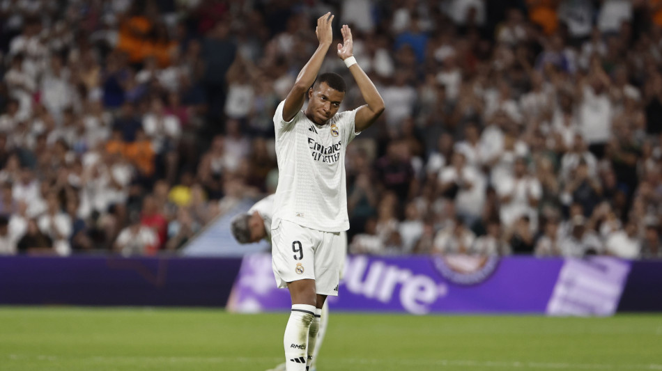 Calcio: 2-0 al Betis, doppietta Mbapp&egrave; trascina il Real