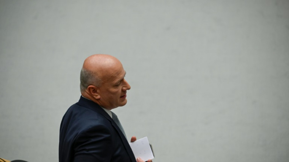 Wegner kündigt härteres Vorgehen gegen Clankriminalität und Klimakleber an