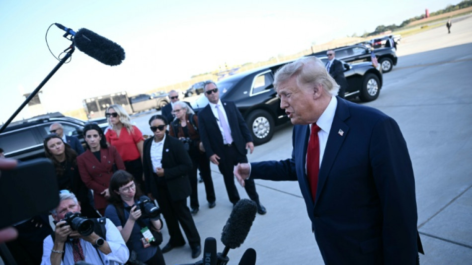 Trump threatens EU over 'hostile' Canada association plan