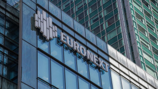 Borsa: Europa positiva nel finale, New York cauta, Milano +1,3%