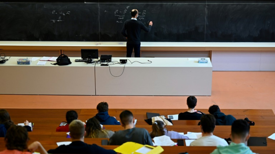 44 Prozent der Hochschulprofessuren m&uuml;ssen bis 2033 neu besetzt werden