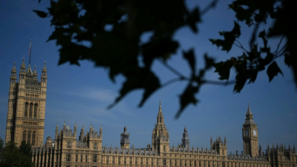 Gro&szlig;britannien: Ex-Parlamentsmitarbeiter wegen Spionage f&uuml;r China angeklagt