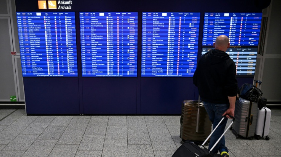 Pilotenstreik: Erneut hunderte Fl&uuml;ge gestrichen 