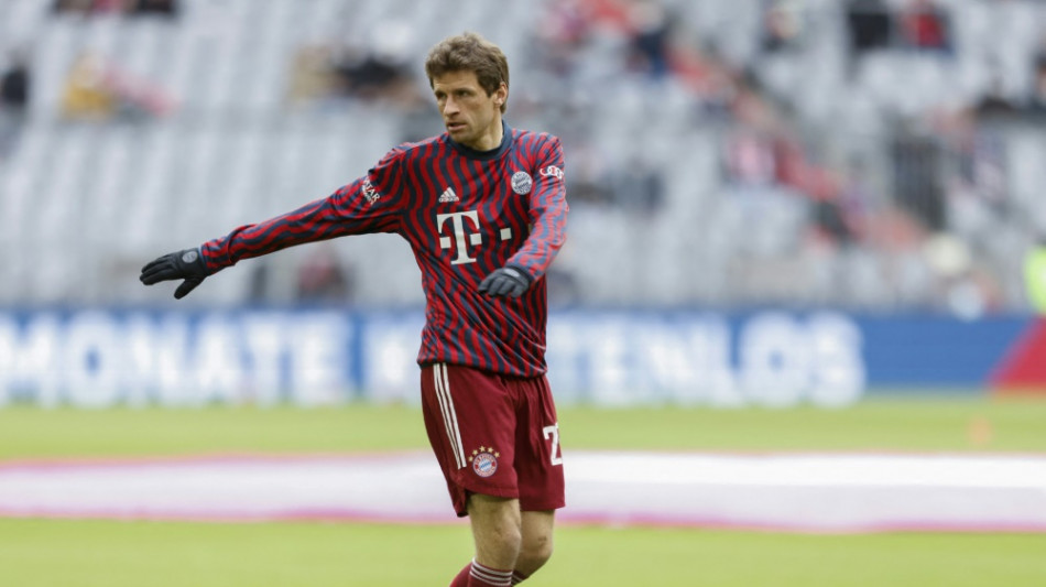 M&uuml;ller erneut positiv getestet - Neuer zur&uuml;ck auf dem Trainingsplatz