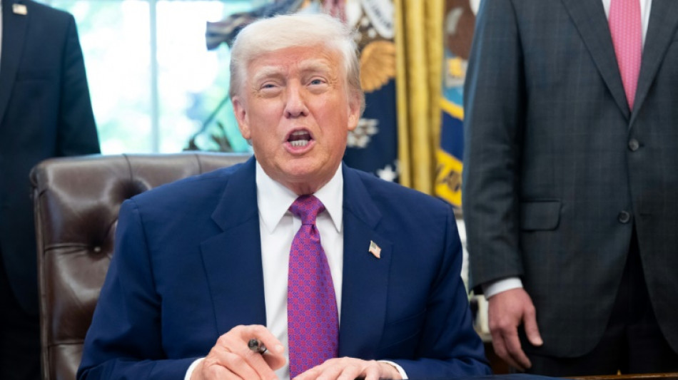 "Selbstabschiebung" von Migranten: Trump unterzeichnet Dekret für US-Regierungsprogramm