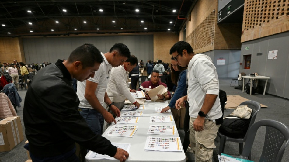 Un Congreso dividido anticipa la batalla por la presidencia en Colombia