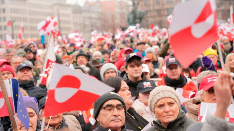 "Le Groenland n'est pas &agrave; vendre": des milliers de manifestants &agrave; Copenhague et Nuuk