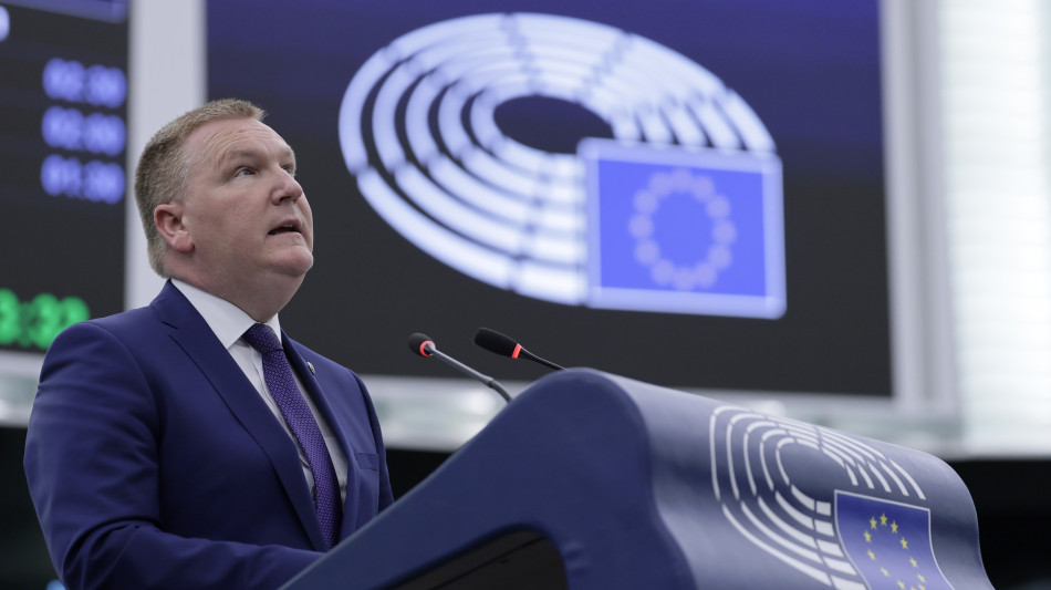 Ue, pronti a procedura infrazione su stop di Orban ai pride