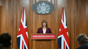 Britische Regierung stellt Haushalt vor - Steuererhöhungen erwartet