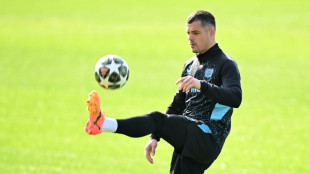 Granit Xhaka deixa Bayer Leverkusen e volta à Premier League pelo Sunderland