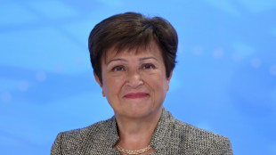 Diretora do FMI pede a bancos centrais que n&atilde;o abaixem juros prematuramente