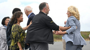 Biden nach verheerenden Br&auml;nden auf Hawaii-Insel Maui gelandet 
