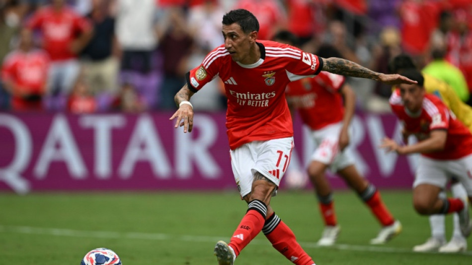 Benfica knock out Auckland in Club World Cup romp