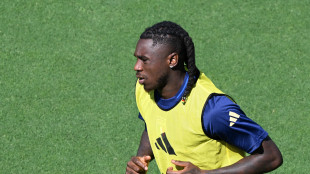 Kean raggiunge il Como, "felice di essere qui"
