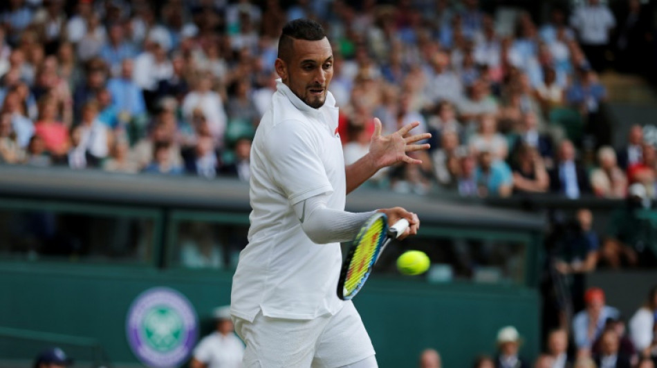 Kyrgios revela que passou por hospital psiqui&aacute;trico depois de Wimbledon em 2019