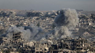 Gaza: la Défense civile annonce la mort de 26 Palestiniens près de centres d'aide