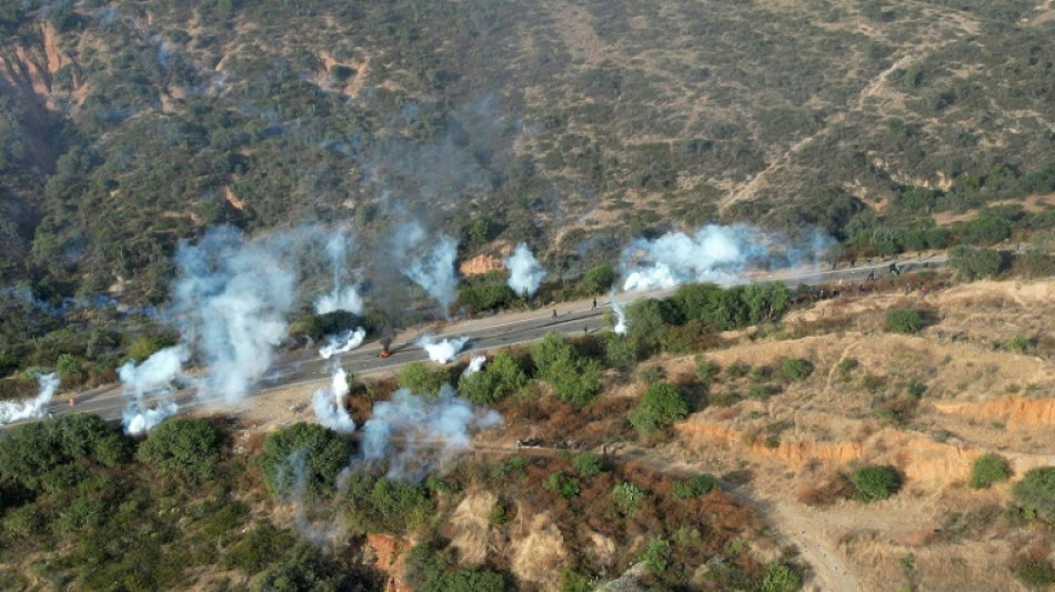 Cinco muertos en Bolivia en choques entre policías y partidarios de Evo Morales