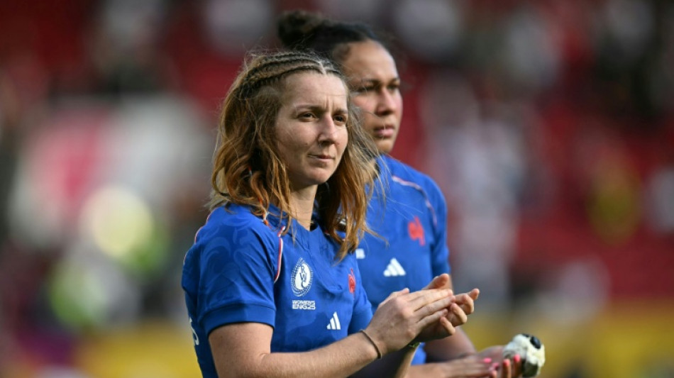 Mondial de rugby: pour les Bleues, une demie pleine mais un verre à moitié vide