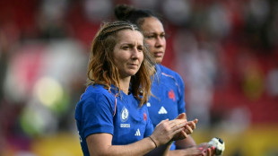 Mondial de rugby: pour les Bleues, une demie pleine mais un verre à moitié vide