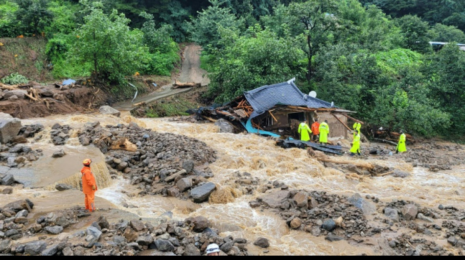 Mindestens 22 Tote bei &Uuml;berflutungen und Erdrutschen in S&uuml;dkorea