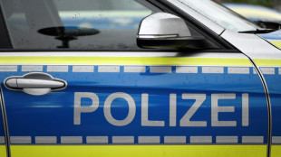 Kind bei Sturz in Trampolinhalle aus mehreren Metern H&ouml;he schwer verletzt