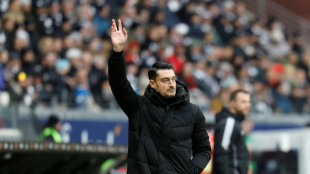 Rieras Heim-Premiere gl&uuml;ckt: Frankfurt gewinnt Krisenduell