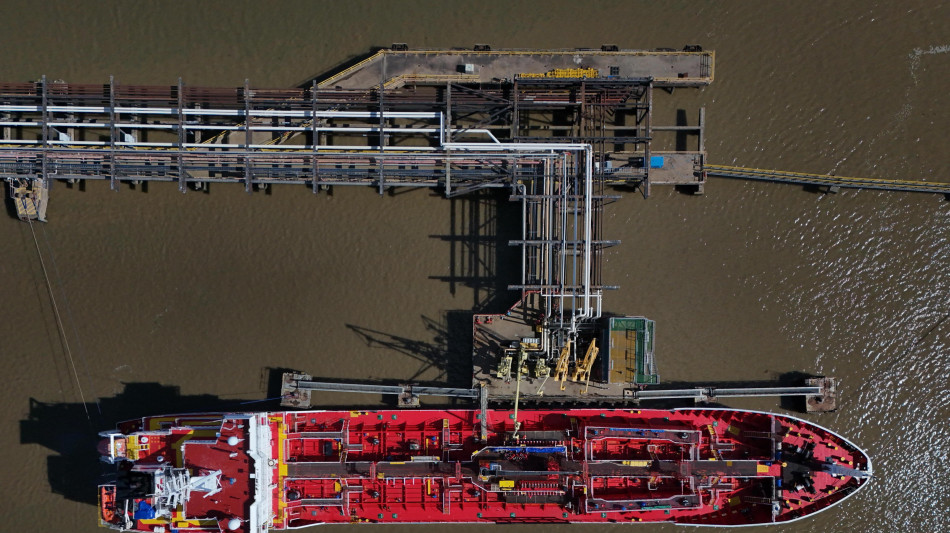 Il petrolio &egrave; in rialzo a New York a 82,67 dollari