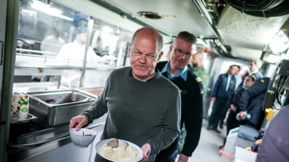 "Strategisch wichtig": Bundeswehr will besseres Essen in Feldk&uuml;chen zubereiten