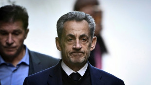 Apr&egrave;s vingt jours en prison, la justice lib&egrave;re Nicolas Sarkozy