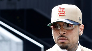 El cantante Chris Brown se declara culpable por una pelea en una discoteca londinense en 2023