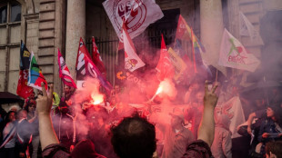 L&eacute;gislatives: des dizaines de milliers d'antis-RN attendus dans la rue, crise &agrave; LFI