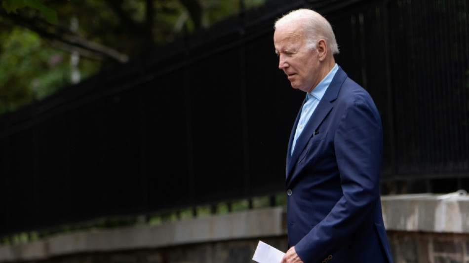 Alors que la plan&egrave;te suffoque, Biden tente de sauver ses ambitions climatiques