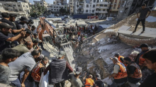 Gaza apartment block collapse leaves 21 dead