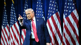 Trump diz que cancelou 2&ordf; onda de ataques contra Venezuela ap&oacute;s liberta&ccedil;&otilde;es de presos pol&iacute;ticos