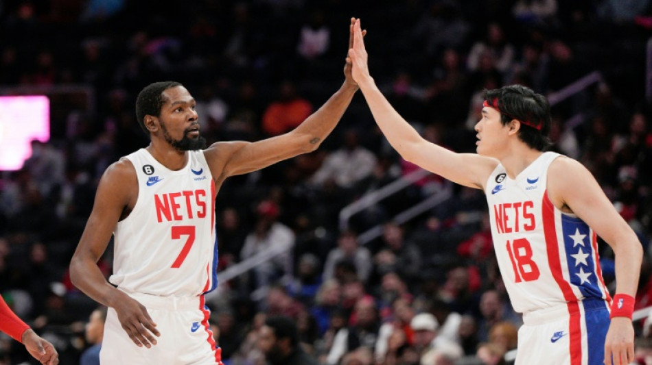 Nets roll past Wizards to fourth straight NBA victory