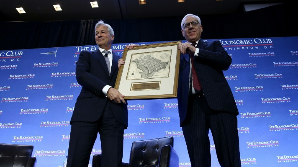 Acionistas dizem 'am&eacute;m' para aumento de sal&aacute;rios dos executivos nos EUA